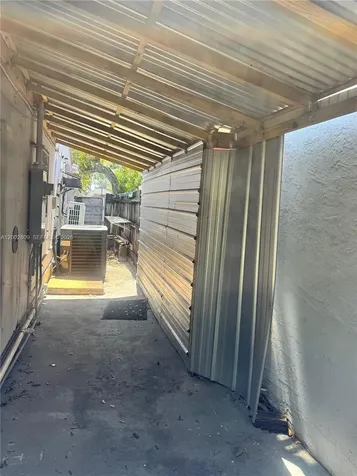 241 E Commercial Boulevard Oakland Park FL 33334
