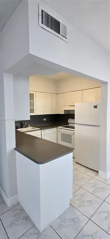7441 Wayne Avenue Miami Beach FL 33141