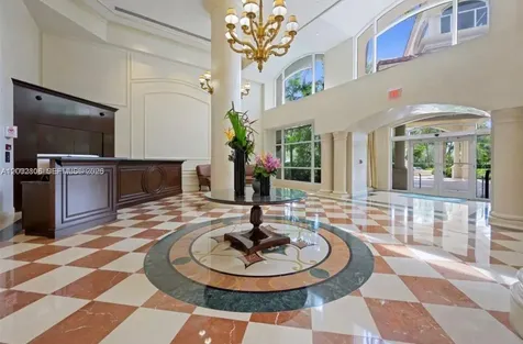 20000 E Country Club Drive Aventura FL 33180