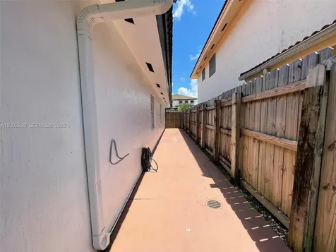 15873 SW 43rd Street Miami FL 33185