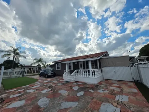 3600 E 5th Avenue Hialeah FL 33013