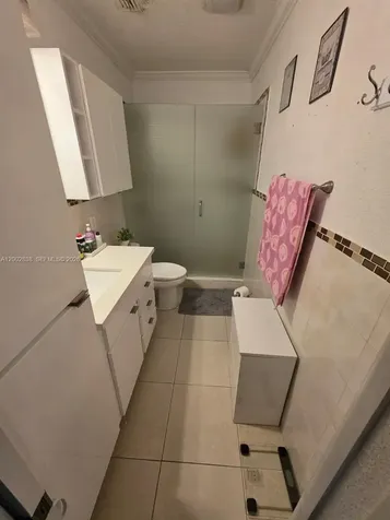 3600 E 5th Avenue Hialeah FL 33013