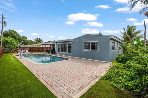 2310 De Soto Drive Miramar FL 33023