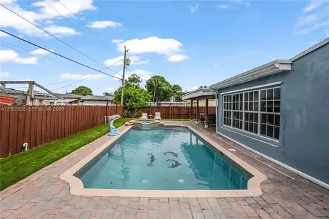 2310 De Soto Drive Miramar FL 33023