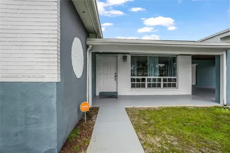 2310 De Soto Drive Miramar FL 33023