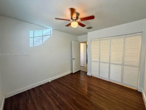 11459 Lakeview Drive Coral Springs FL 33071