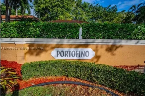 11459 Lakeview Drive Coral Springs FL 33071