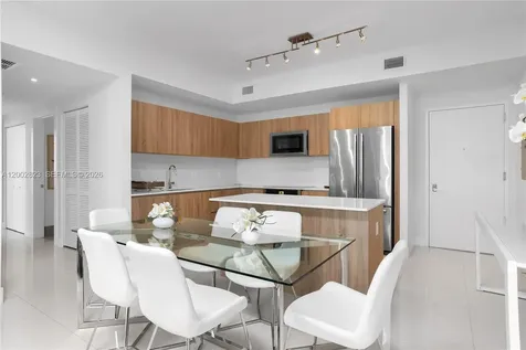 2960 NE 207 Th Street Aventura FL 33180