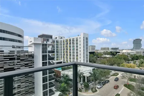 2960 NE 207 Th Street Aventura FL 33180