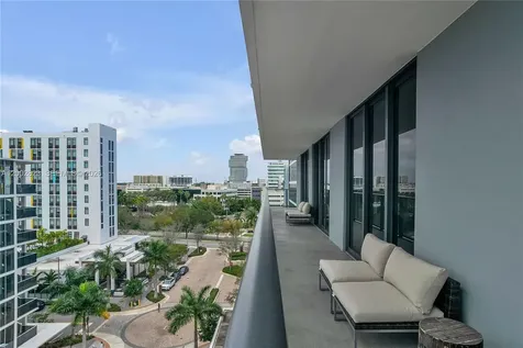 2960 NE 207 Th Street Aventura FL 33180