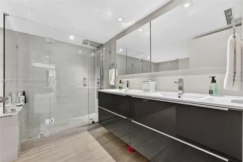 5757 Collins Avenue Miami Beach FL 33140