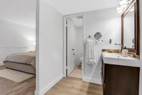 3350 NE 192nd Street Aventura FL 33180