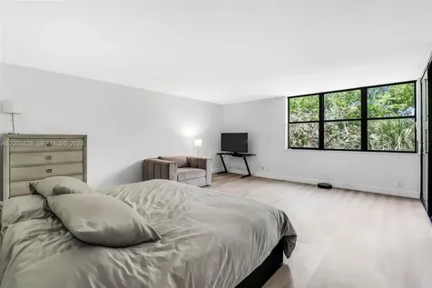 3350 NE 192nd Street Aventura FL 33180