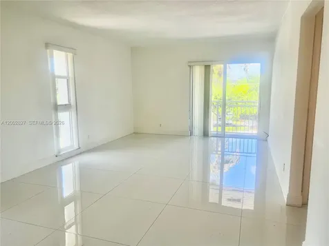 405 S Pine Island Road Plantation FL 33324