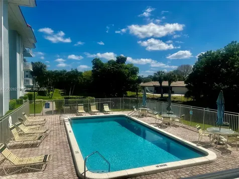 405 S Pine Island Road Plantation FL 33324