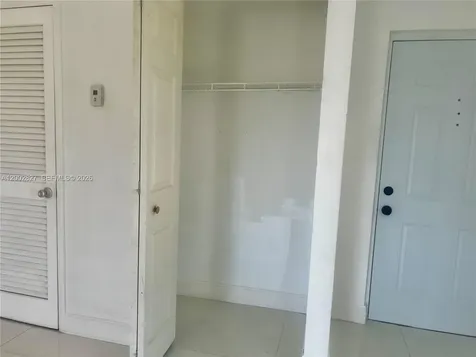405 S Pine Island Road Plantation FL 33324