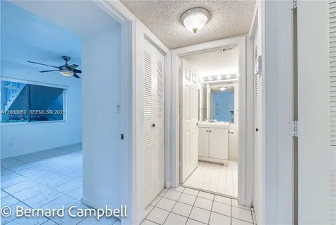 7264 S Devon Drive Tamarac FL 33321