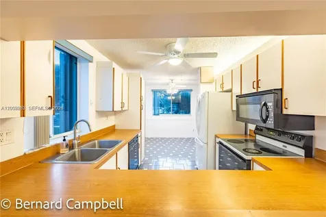 7264 S Devon Drive Tamarac FL 33321