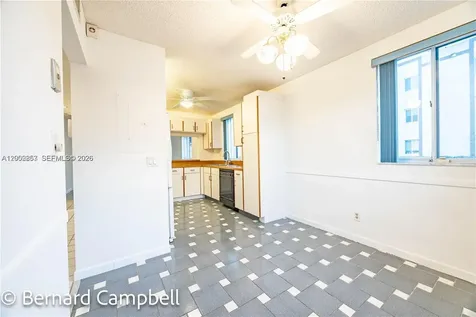 7264 S Devon Drive Tamarac FL 33321