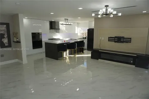 15614 SW 110th Terrace Miami FL 33196