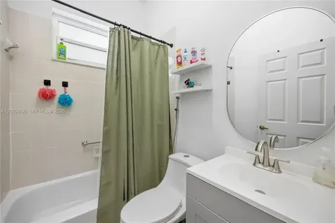2615 SE 5th Court Homestead FL 33033