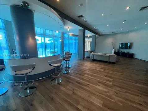 10275 Collins Avenue Bal Harbour FL 33154