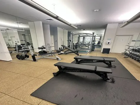 10275 Collins Avenue Bal Harbour FL 33154