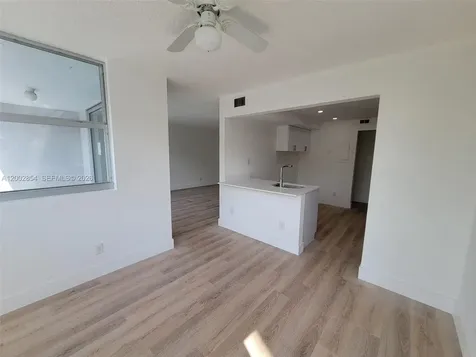16546 NE 26th Avenue North Miami Beach FL 33160