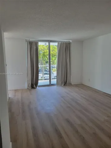 16546 NE 26th Avenue North Miami Beach FL 33160