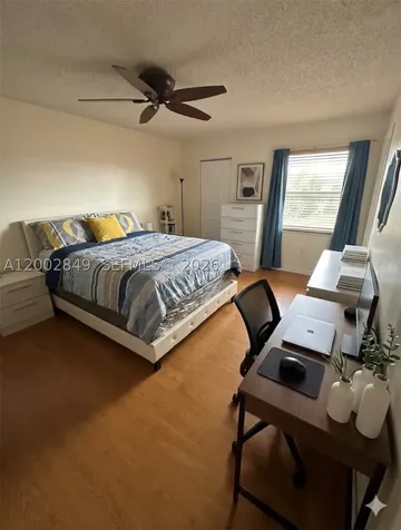 1401 SW 134th Way Pembroke Pines FL 33027