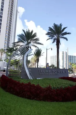 16001 E Collins Avenue Sunny Isles Beach FL 33160