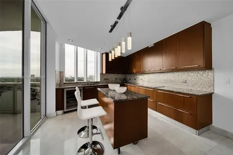 16001 E Collins Avenue Sunny Isles Beach FL 33160