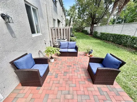 5952 NW 47th Terrace Coconut Creek FL 33073