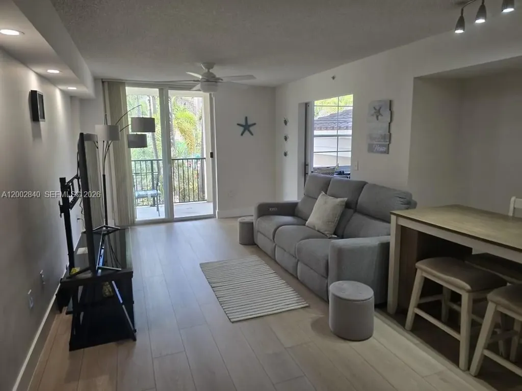 520 SE 5th Avenue Fort Lauderdale FL 33301