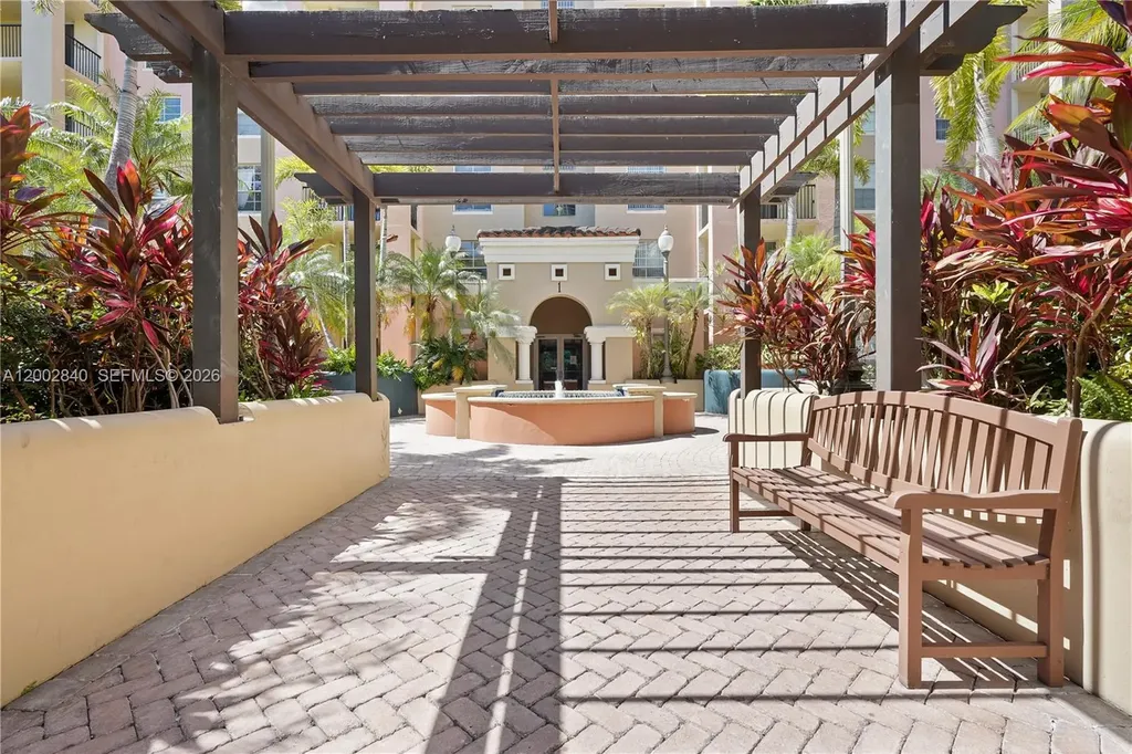520 SE 5th Avenue Fort Lauderdale FL 33301