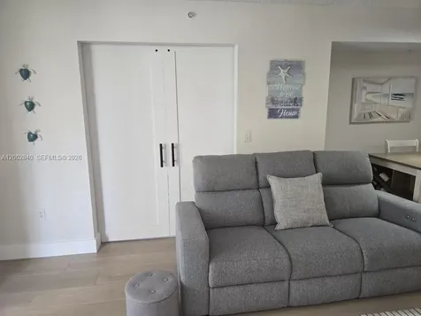 520 SE 5th Avenue Fort Lauderdale FL 33301