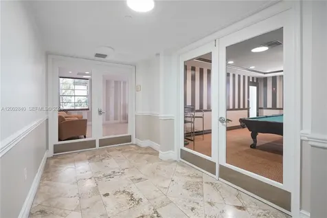 520 SE 5th Avenue Fort Lauderdale FL 33301