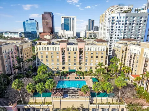 520 SE 5th Avenue Fort Lauderdale FL 33301