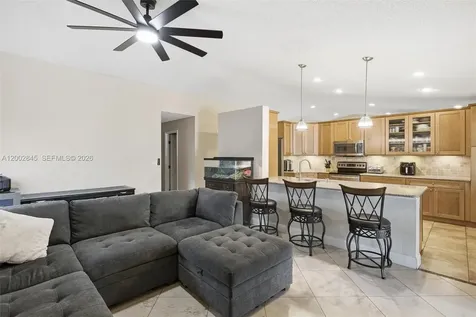 921 Monticello Avenue Davie FL 33325