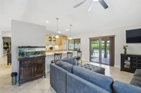 921 Monticello Avenue Davie FL 33325
