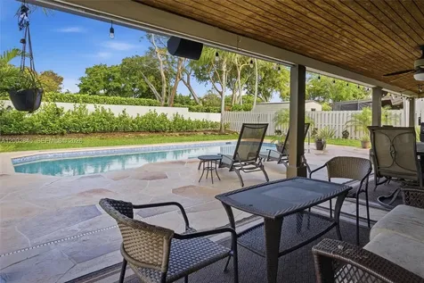 921 Monticello Avenue Davie FL 33325