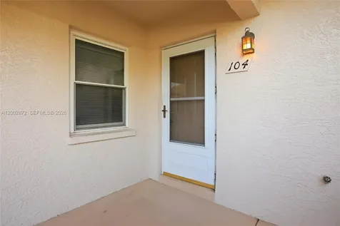 338 Bradstrom Circle Naples FL 34113