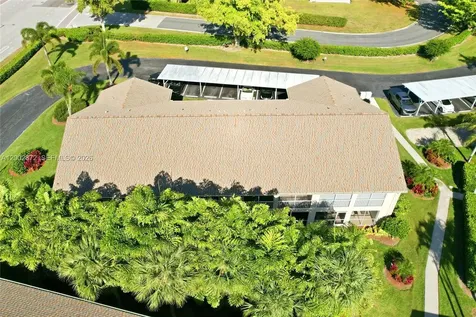 338 Bradstrom Circle Naples FL 34113