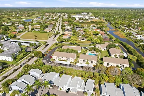 338 Bradstrom Circle Naples FL 34113