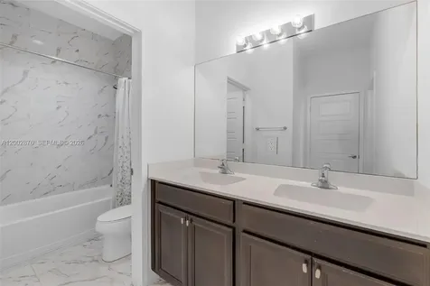 17624 SW 149th Place Miami FL 33187