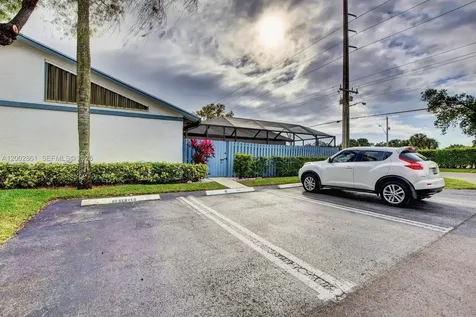 504 Timberlane Circle Green Acres FL 33463