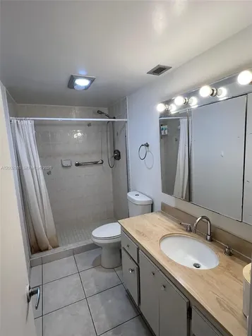 300 Bayview Drive Sunny Isles Beach FL 33160