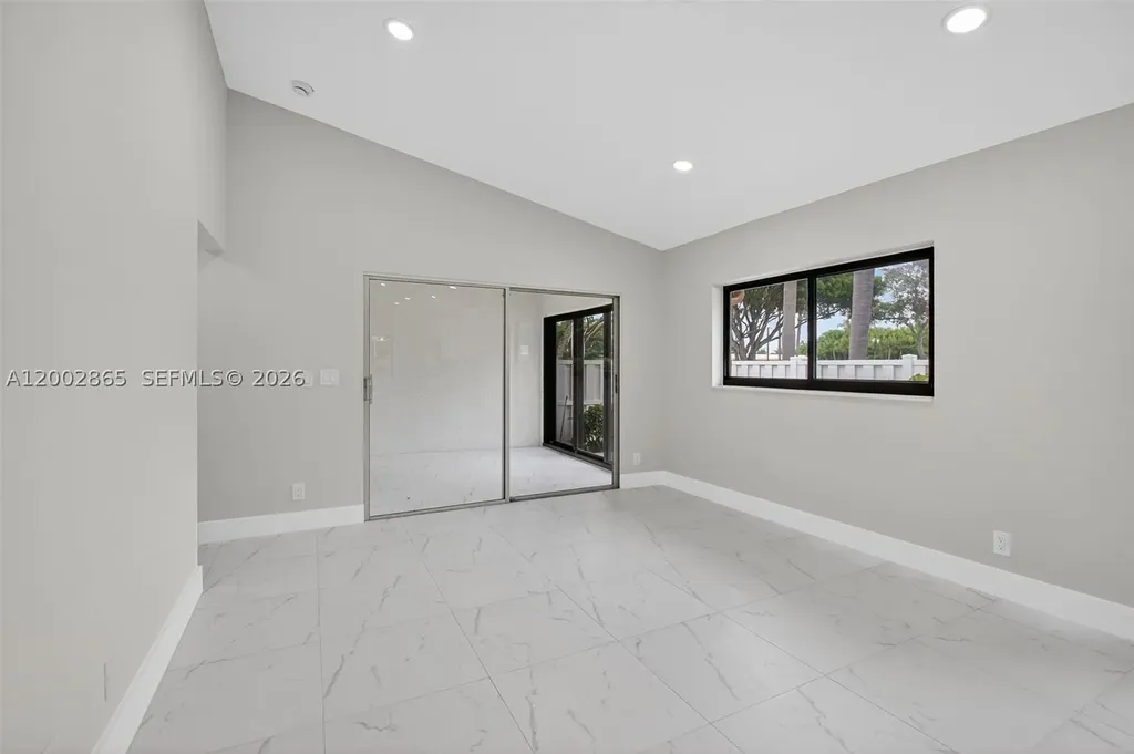 8067 Summerbreeze Lane Boca Raton FL 33496