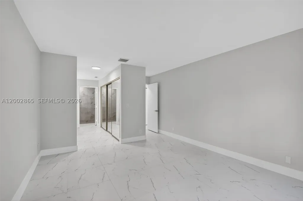 8067 Summerbreeze Lane Boca Raton FL 33496