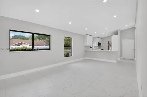 8067 Summerbreeze Lane Boca Raton FL 33496